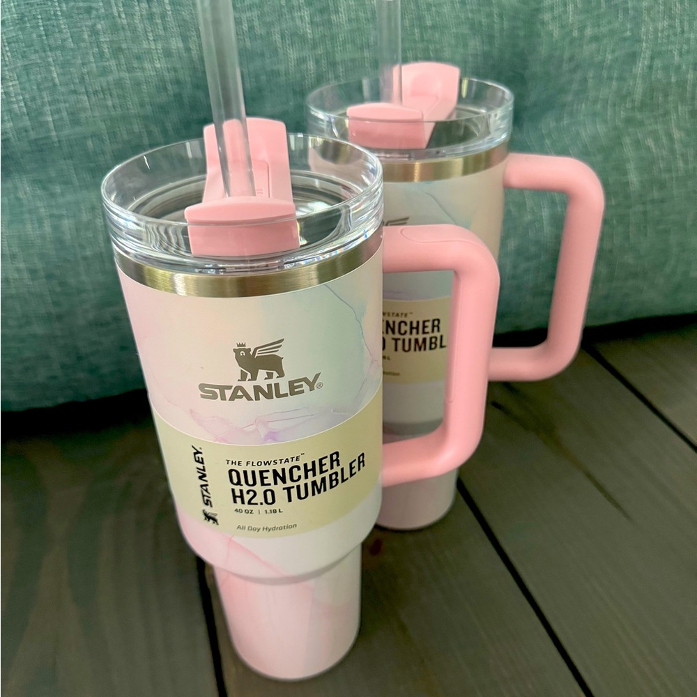 NEW Stanley 40oz Stainless Steel Quencher H2.0 Tumbler Watercolor Tulle